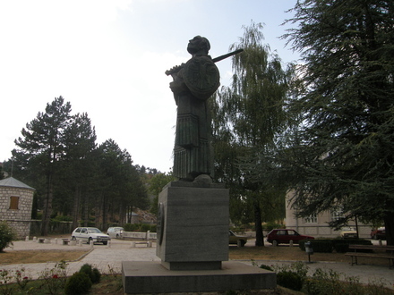 Ivan Crnojevič, Cetinje įkūrėjo paminklas