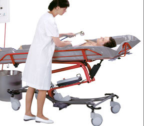 Dušo vežimėlis, skirtas sveikatos priežiūros centrams