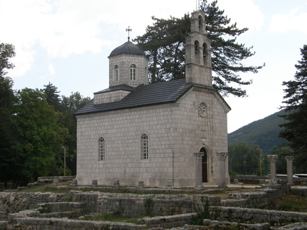 Dvorska cerkva, Court church