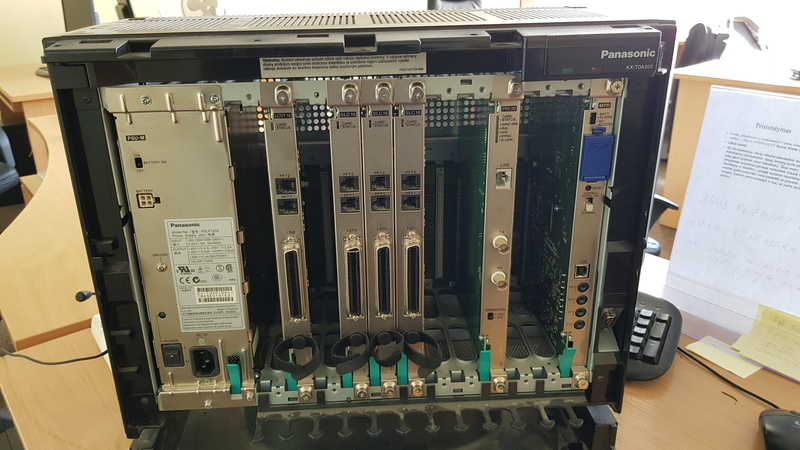 Skaitmenine_ip_telefonijos_telefonu_stotele_1_